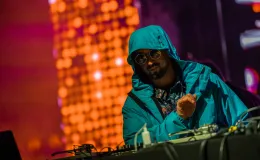 na zdjęciu osoby podczas Sylwestra