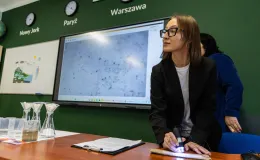 na zdjęciu osoby podczas otwarcia