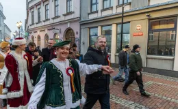 na zdjęciu osoby podczas otwarcia PSK