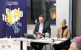 na zdjęciu osoby podczas maratonu