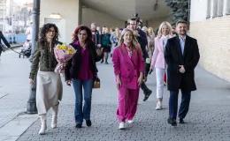 na zdjęciu osoby podczas spotkania