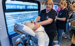 na zdjęciu osoby podczas spotkania