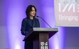 na zdjęciu osoby podczas kongresu