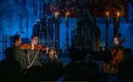 na zdjęciu osoby podczas koncertu w kościele