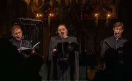 na zdjęciu osoby podczas koncertu w kościele