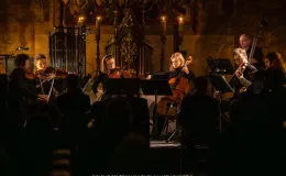 na zdjęciu osoby podczas koncertu w kościele