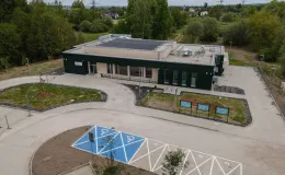 na zdjęciu nowy dom kultury
