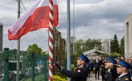 na zdjęciu osoby podczas uroczystości 
