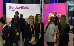 na zdjęciu stoisko miasta