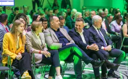 na zdjęciu uroczystość losowania