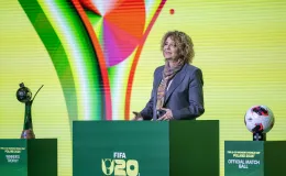 na zdjęciu uroczystość losowania