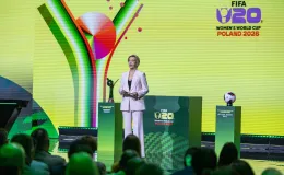 na zdjęciu uroczystość losowania