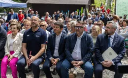na zdjęciu zaproszeni goście