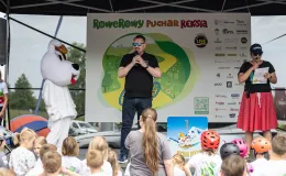 na zdjęciu osoby podczas zawodów