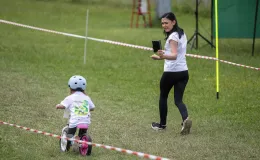 na zdjęciu osoby podczas zawodów