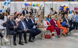 na zdjęciu osobo podczas Dni Zdrowia w hali