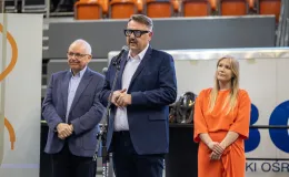 na zdjęciu osobo podczas Dni Zdrowia w hali
