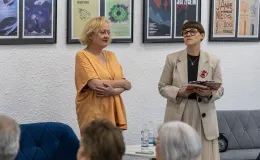 na zdjęciu osoby podczas otwarcia fetiwalu