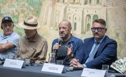 na zdjęciu osoby podczas konferencji