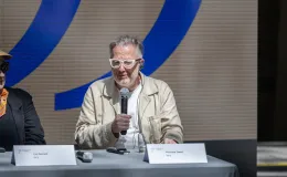 na zdjęciu osoby podczas konferencji