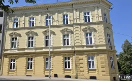 Kamienica przy ul. Słowackiego 21 widok elewacji po remoncie. 