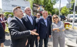 na zdjęciu osoby podczas konferencji
