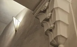 Kamienica przy 11 Listopada 4 widok detalu w sieni po remoncie.