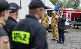 na zdjęciu służby podczas ćwiczeń