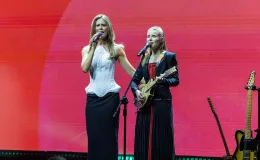 na zdjęciu osoby podczas uroczystości
