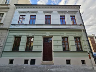 Staszica 3 elewacja frontowa po remoncie.