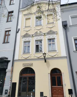 Fasada po remoncie.
