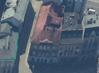 Ratuszowa 2, widok na dach z lotu ptaka.