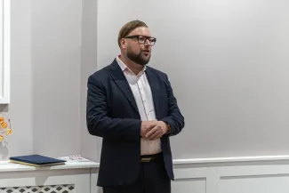 na zdjęciu osoby podczas uroczystości