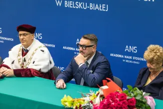 Na zdjęciu uczestnicy inauguracji