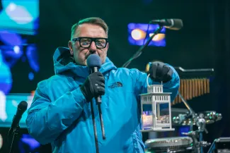 na zdjęciu osoby podczas Świąt na Starówce