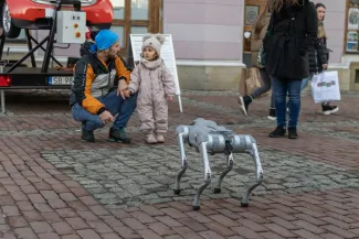 na zdjęciu osoby podczas akcji