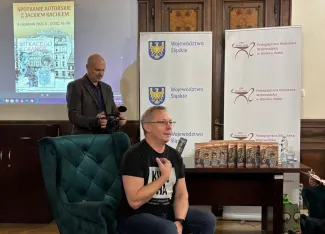 Na zdjęciu promocja książki Witkacego granice 