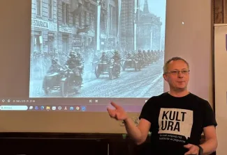 Na zdjęciu promocja książki Witkacego granice 