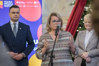 na zdjęciu osoby podczas konferencji