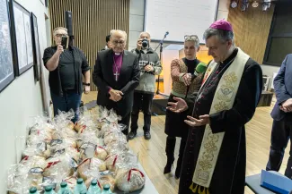 na zdjęciu osoby podczas maratonu
