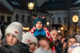 na zdjęciu osoby podczas spotkania ze skoczkiem