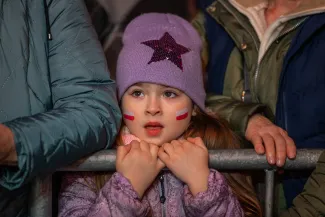 na zdjęciu osoby podczas spotkania ze skoczkiem