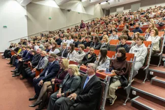 na zdjęciu osoby podczas kongresu