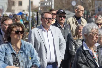 na zdjęciu osoby podczas otwarcia 