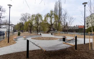 na zdjęciu nowy skwer