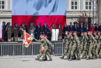 na zdjęciu osoby podczas uroczystości