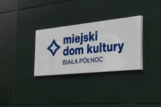 na zdjęciu nowy dom kultury