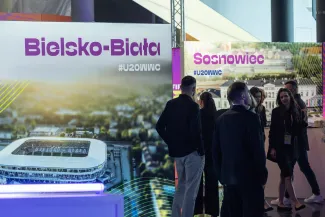 na zdjęciu stoisko miasta