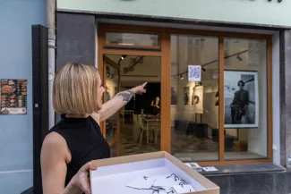 na zdjęciu osoby podczas nocy muzeów