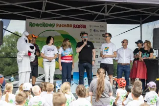 na zdjęciu osoby podczas zawodów